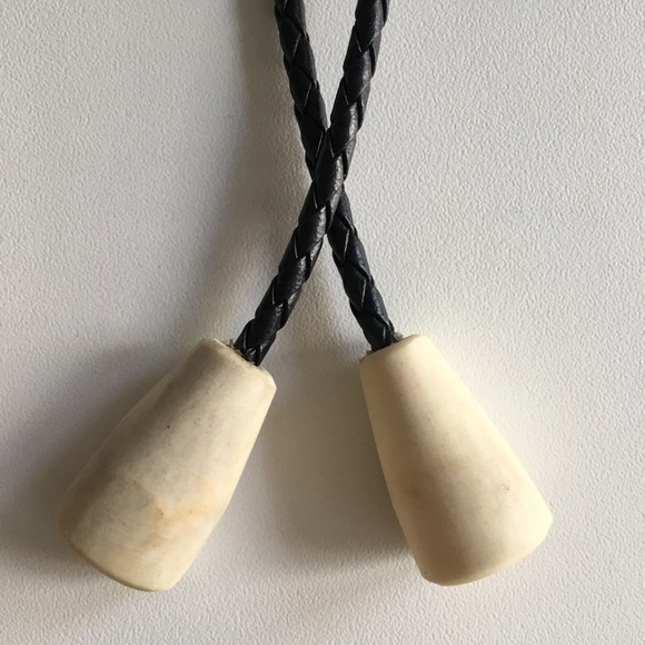 Polished stone Bolo Tie - Picture 5 of 5